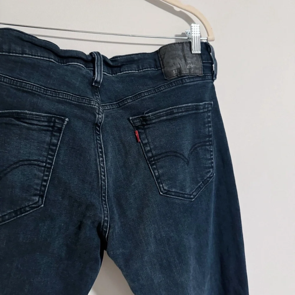 Levi’s - 514 Straight Fit Dark Blue Jeans